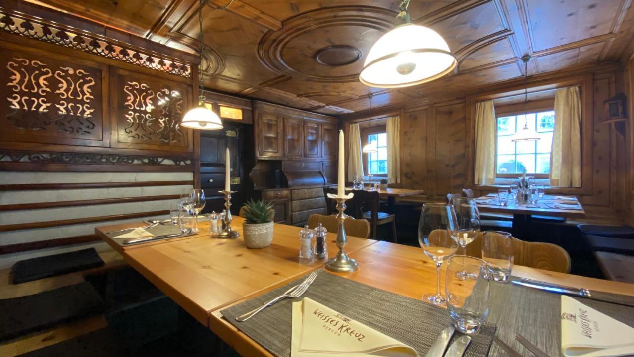 Hotel Weisses Kreuz Bergün Eksteriør billede